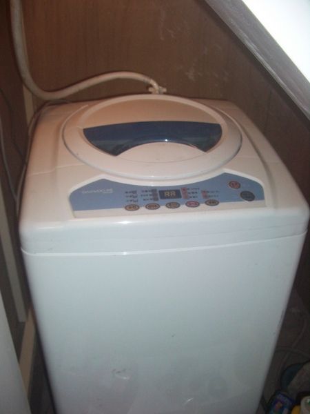 【その他設備】　共同洗濯機完備！