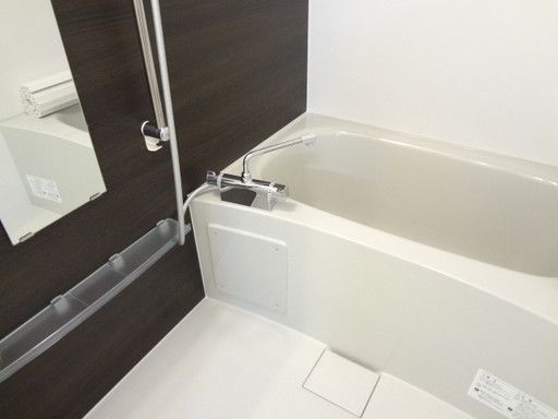 【バス】　バストイレ別♪浴室乾燥・暖房・涼風・換気機能付♪