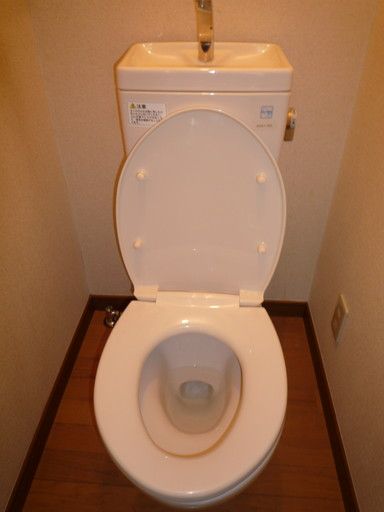 【トイレ】　キレイな洋式トイレです！