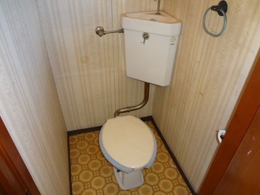 【トイレ】　洋式トイレ付！