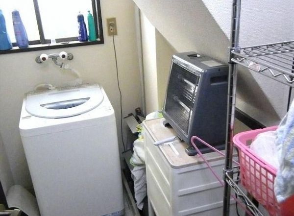 【その他設備】　共同洗濯機完備！