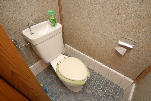 【トイレ】　1階トイレ