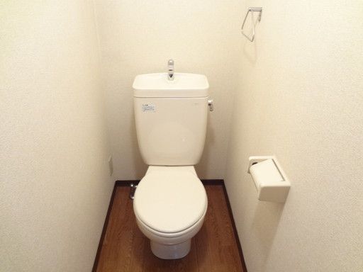 【トイレ】　清潔感のある洋式トイレ！
