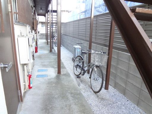 【その他共有部分】　自転車駐輪できます♪