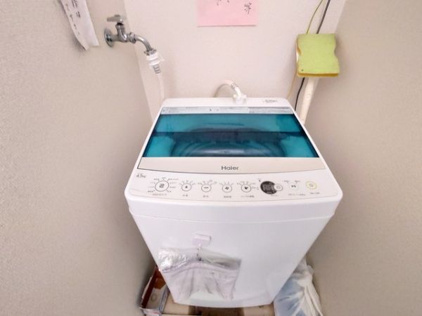 【その他設備】　共同洗濯機は無料でご利用いただけます！
